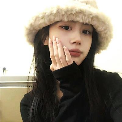 拿针的女孩海报
