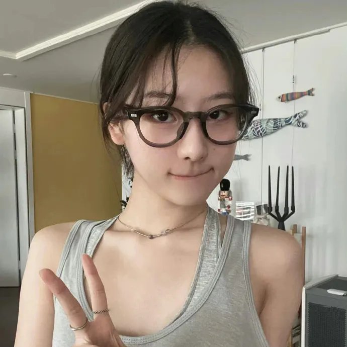 在线爱海报